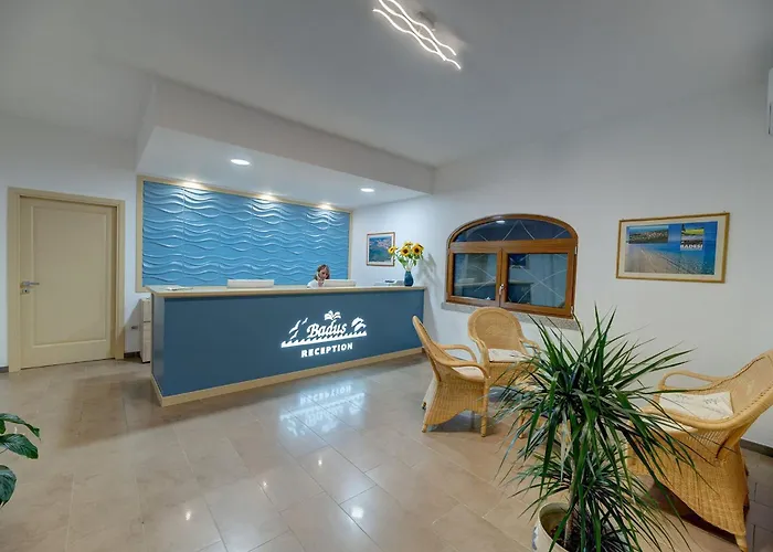 The Fantastic Residenza Badus B4 1bedapt Sleeps 4 *