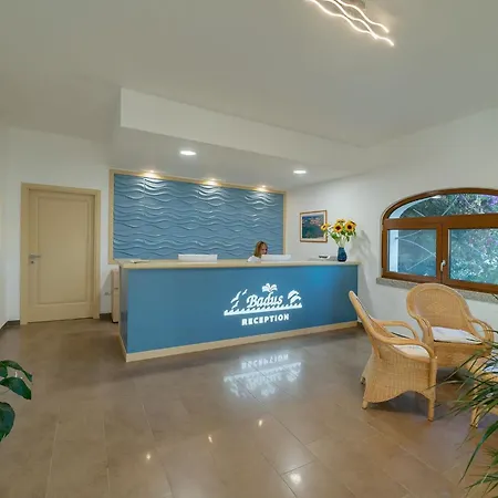 The Fantastic Residenza Badus B4 1bedapt Sleeps 4 Apartmán