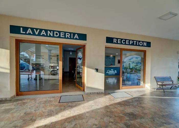 The Fantastic Residenza Badus B4 1bedapt Sleeps 4 Apartman *