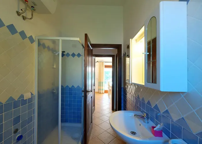 Apartman The Fantastic Residenza Badus B4 1bedapt Sleeps 4 Badesi