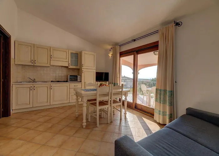 Apartman The Fantastic Residenza Badus B4 1bedapt Sleeps 4 Badesi